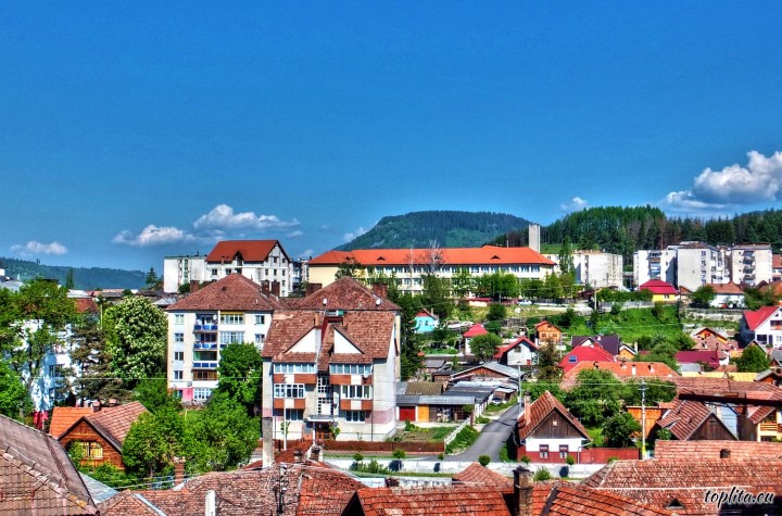 Cornisa & Cerbului Neighborhoods