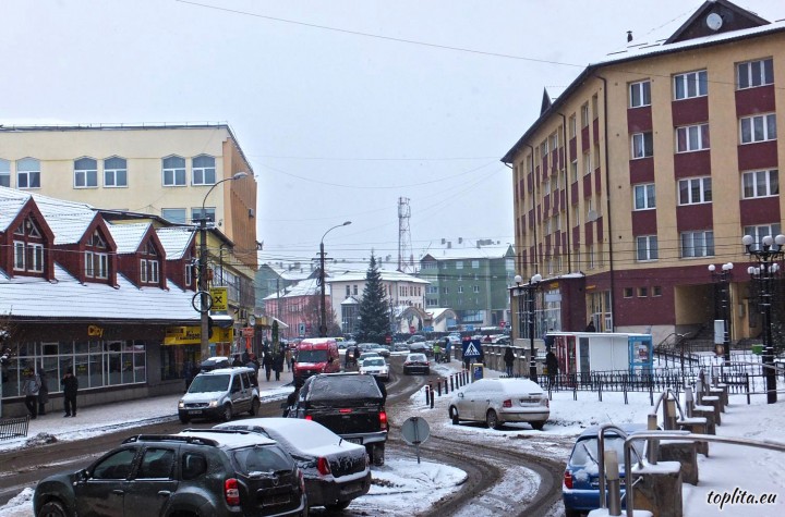 Nicolae Balcescu Avenue