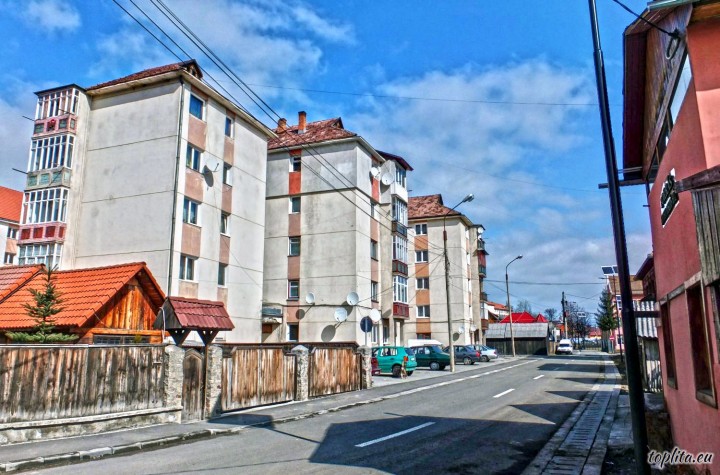 Izvoarelor Neighborhood