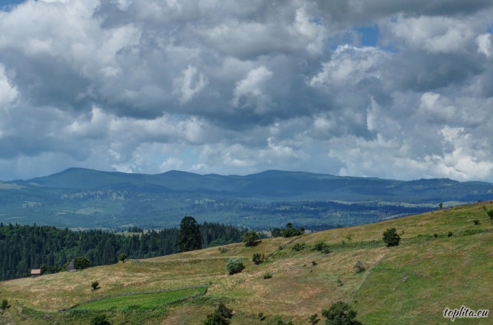 Gurghiului Mountains